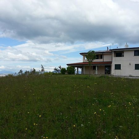San Nicola Il Sole Hotel Albanella Bagian luar foto