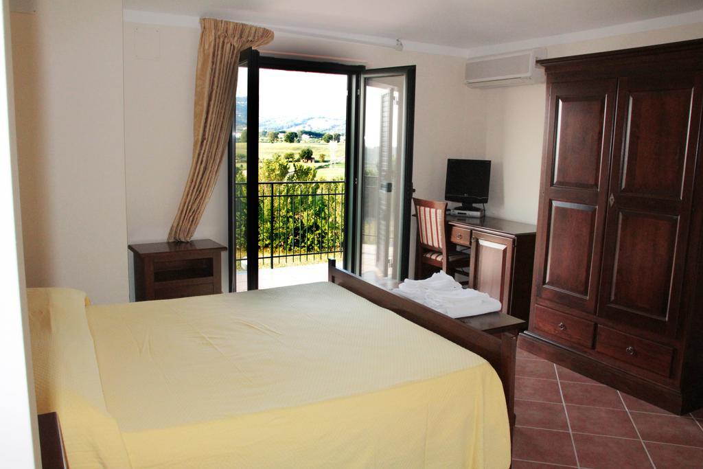 San Nicola Il Sole Hotel Albanella Ruang foto